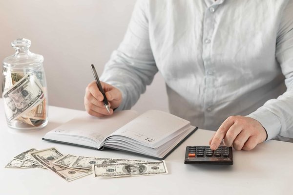 Investissement et finance personnelle : conseils pour maximiser vos gains